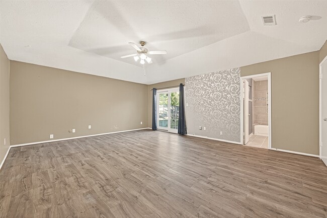 Building Photo - 13702 Ella Lee Ln