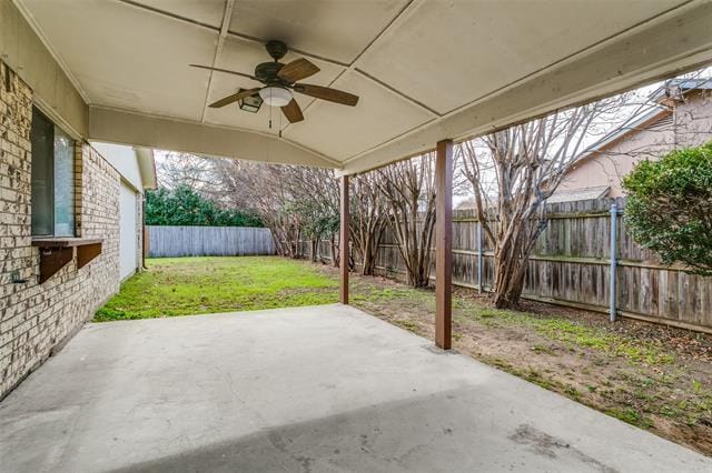 Building Photo - 830 Meadowlark Dr