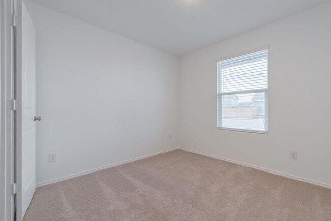 Building Photo - 216 Little Sparklers Lp