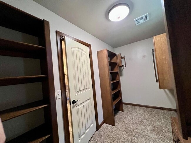 Building Photo - 11748 SW 25th Terrace