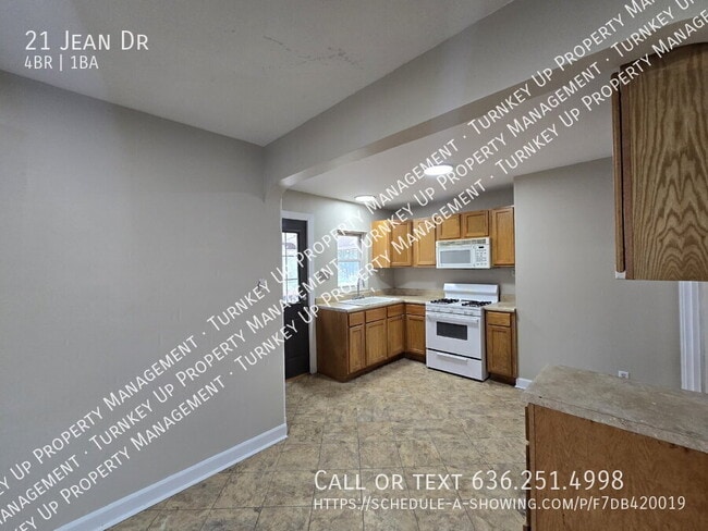 Building Photo - 21 Jean Dr