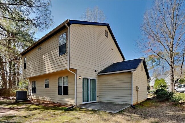 Building Photo - 3703 Majestic Dr SW