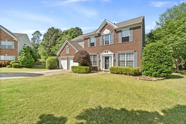 Building Photo - Beautiful 4 Bedroom, 2.5 Bath in Ballantyne Area