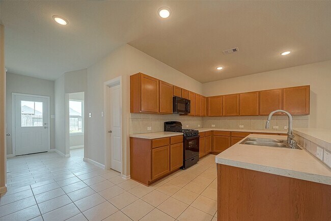 Building Photo - 4435 Painted Bunting Ln