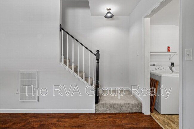 Building Photo - 2517 Haden Ave