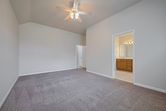 Building Photo - 21406 Rioja Bluff Ln