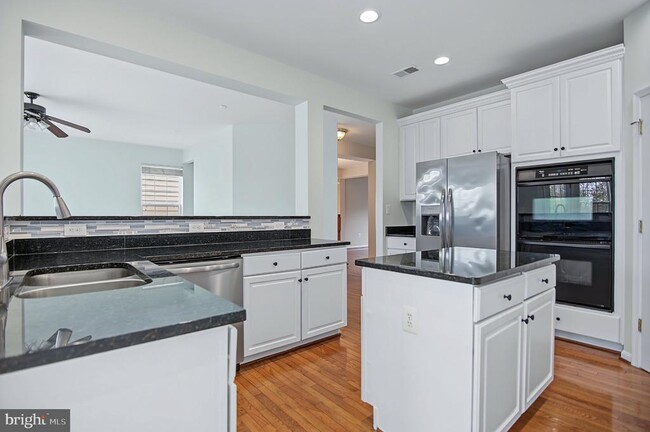Building Photo - 14566 Collingham Pl
