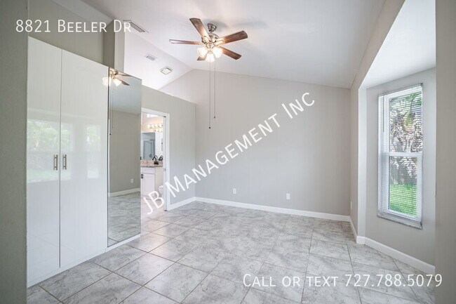 Building Photo - 8821 Beeler Dr