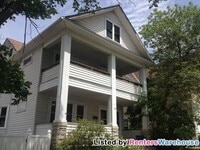 Building Photo - 657 Case Ave E