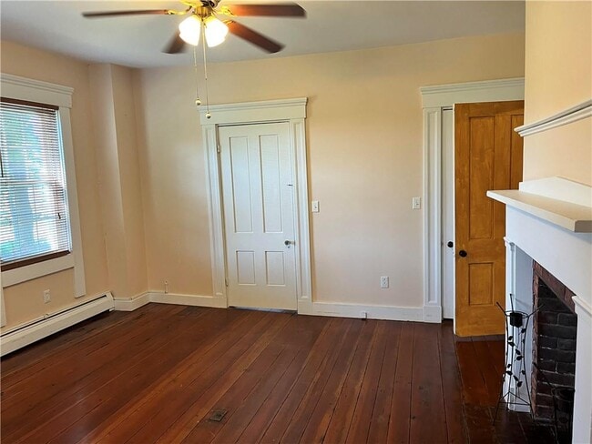 Building Photo - 73 Peeptoad Rd