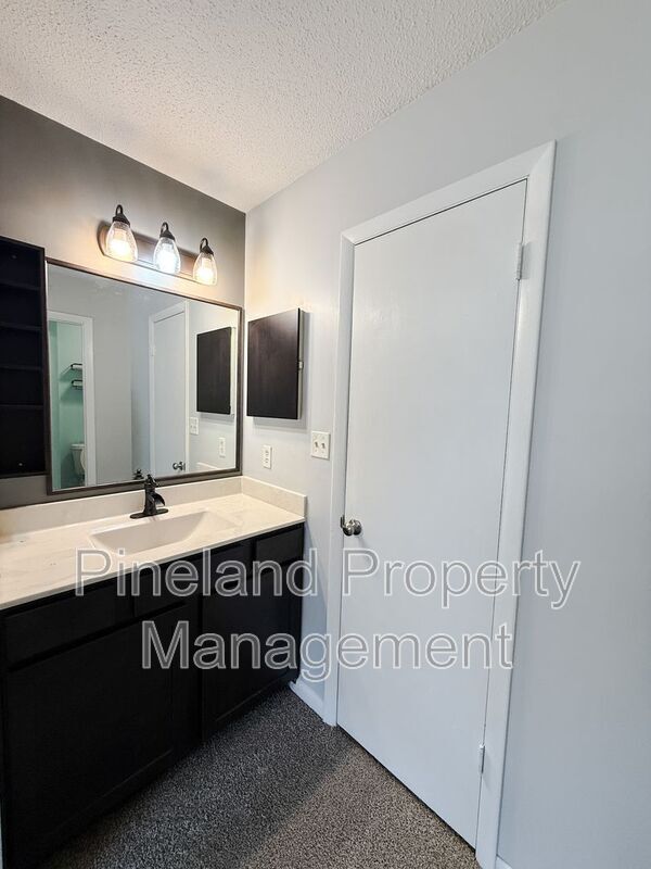 Building Photo - 6712 Carnforth Ct