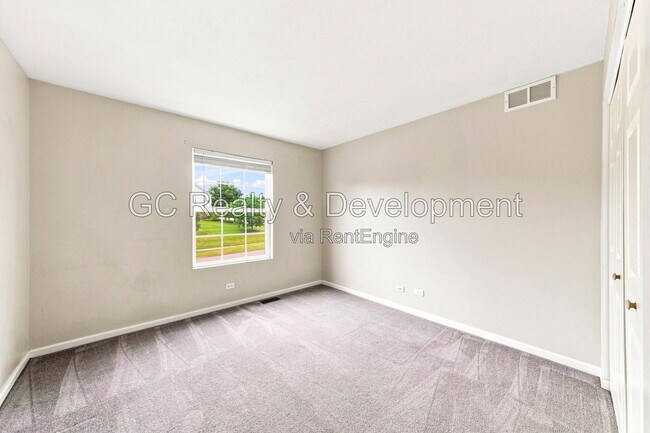Building Photo - 8026 Bluestem Ave