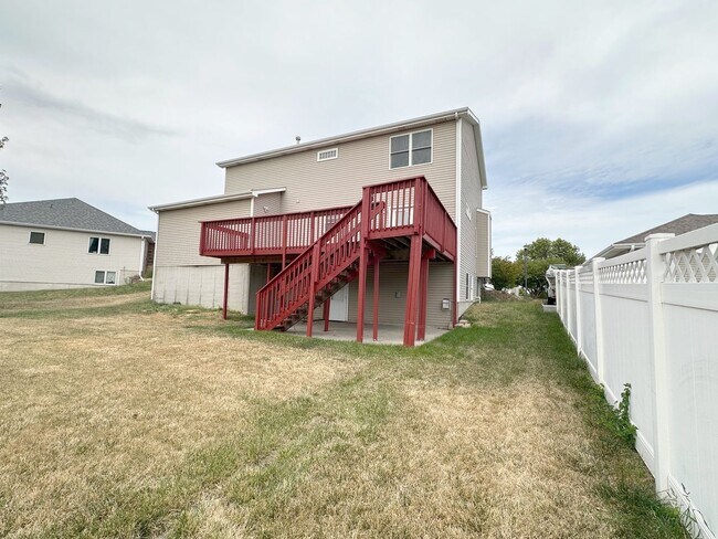 Building Photo - 8621 Lavender Cir