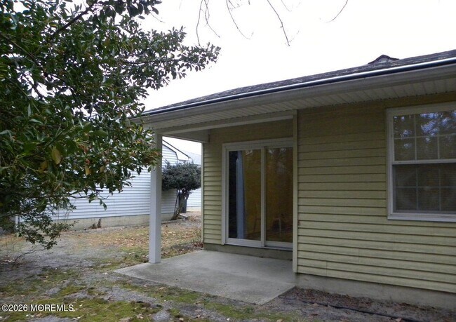 Building Photo - 10 Whitecap Way