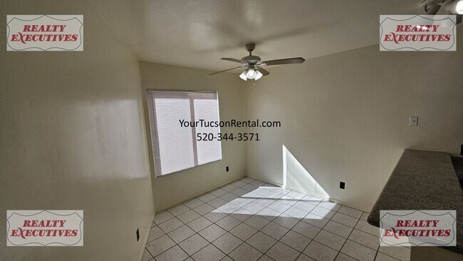 Building Photo - The Village in Midvale Park - Downstairs 1...