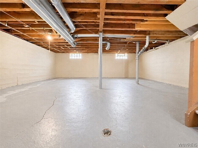 Building Photo - 3225 Belden Pl