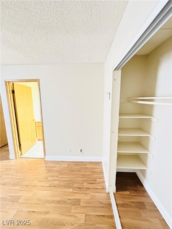 Building Photo - 2977 Juniper Hills Blvd