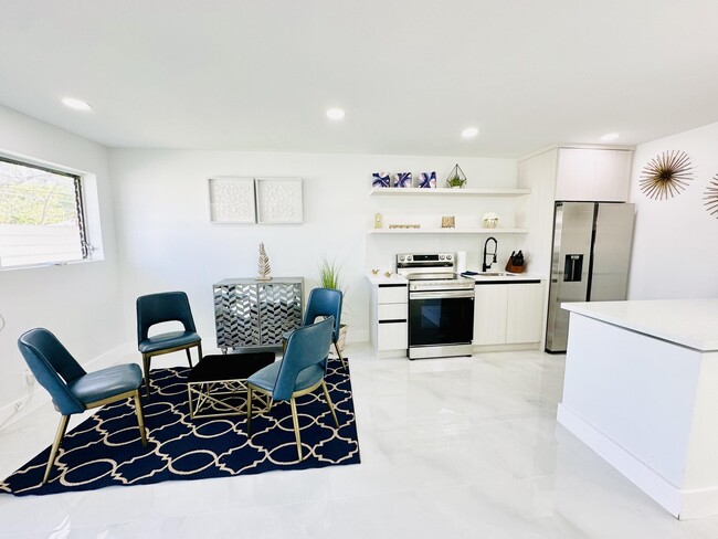 Building Photo - 2316 Freedom St