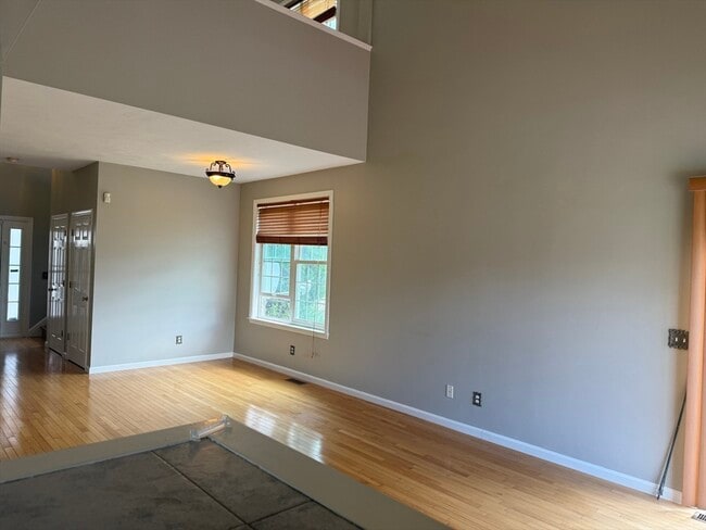 Building Photo - 74 Odonnell Ave