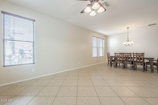Building Photo - 3484 E Gary Way