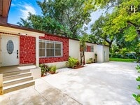 Building Photo - 3228 NW 11th Ave