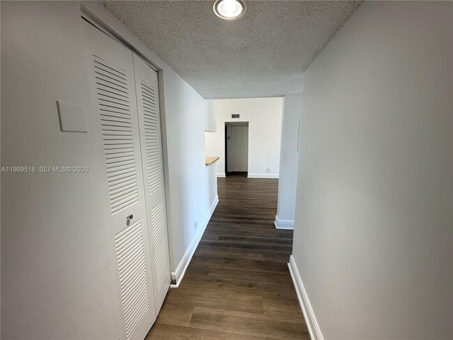 Building Photo - 5720 Rock Island Rd