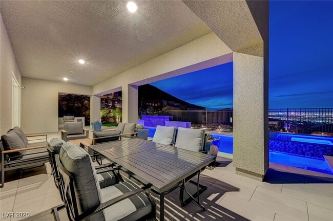 Building Photo - 510 Duvet Ct