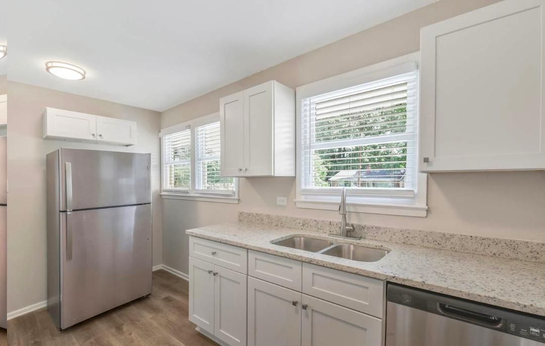 Building Photo - 1841 Haines St