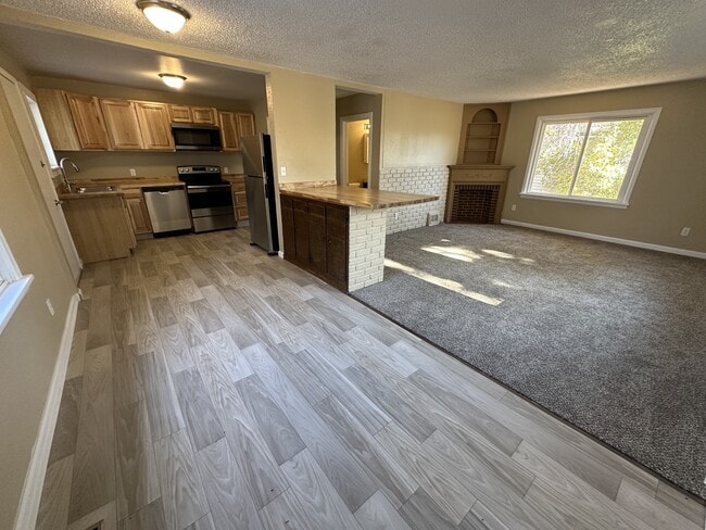 Building Photo - 3609 1st Ave N