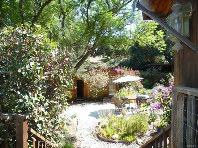 Building Photo - 456 S Skyline Dr