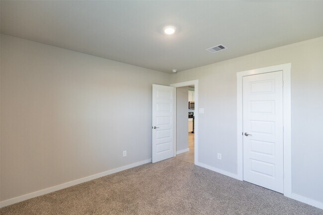 Building Photo - 3702 Sparkman Ln