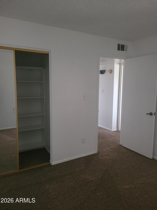 Building Photo - 2034 S Playa