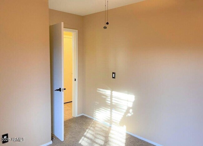 Building Photo - 2862 E Bagdad Rd