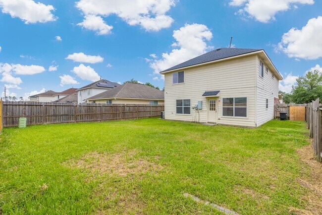Building Photo - 9031 Aspen Trace Ln