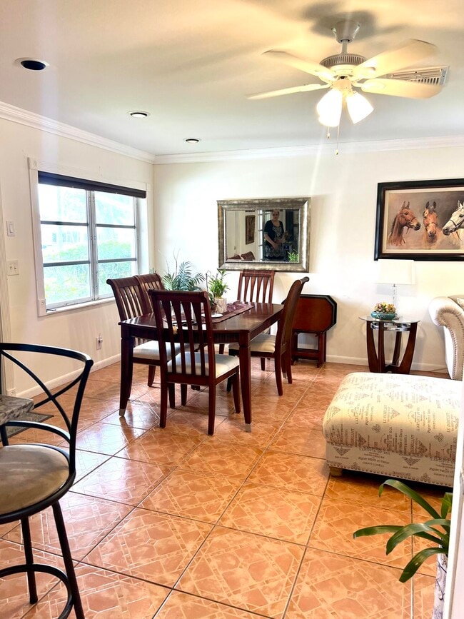 Building Photo - 14385 Campanelli Dr