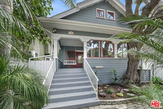 Building Photo - 28 Clubhouse Ave