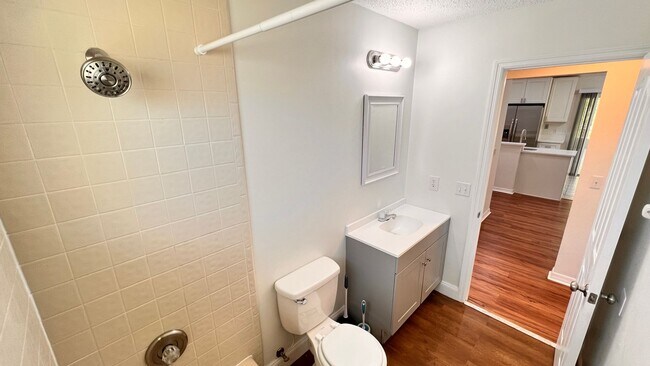 Building Photo - 23 Winding Woods Trail