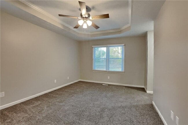 Building Photo - 880 Burning Bush Dr