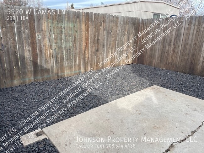 Building Photo - 5920 W Camas Ln