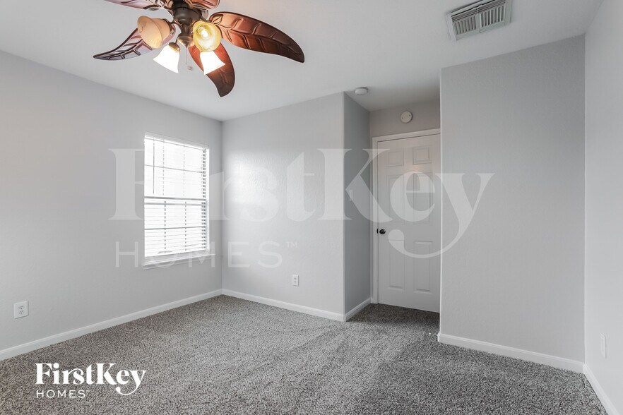 Building Photo - 11210 Flying Geese Ln