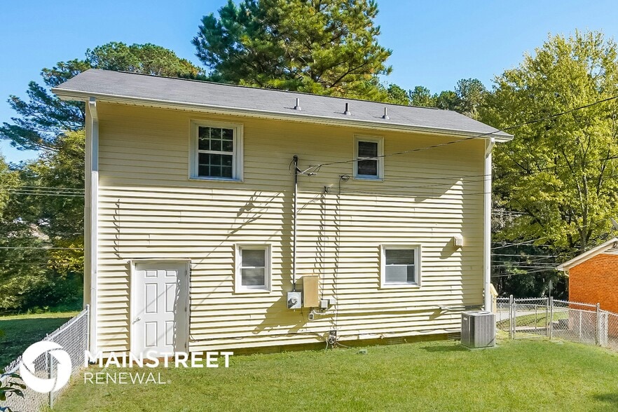 Building Photo - 1022 Bacon St