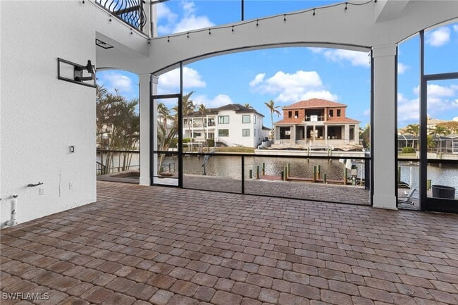 Building Photo - 405 Tradewinds Ave