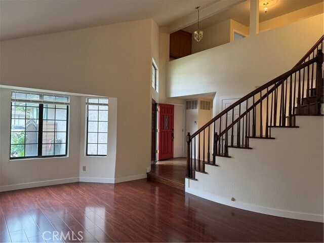 Building Photo - 5139 Via Del Valle St