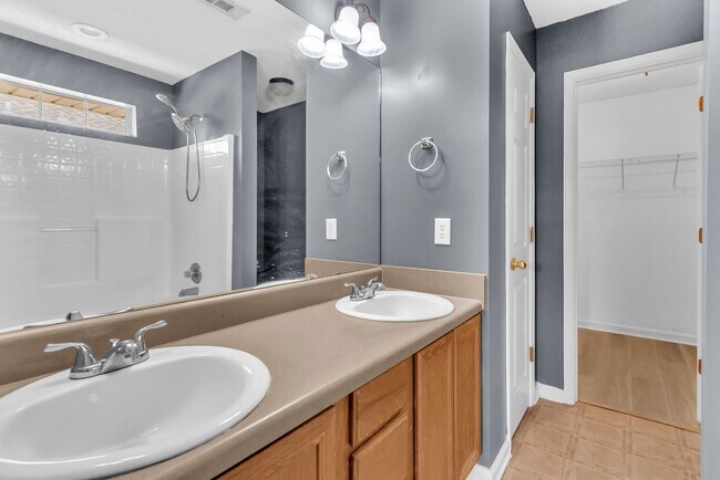 Building Photo - ** 3 Bed 2 Bath located in Cotton Lakes ** Call 334-366-9198 to schedule a self tour