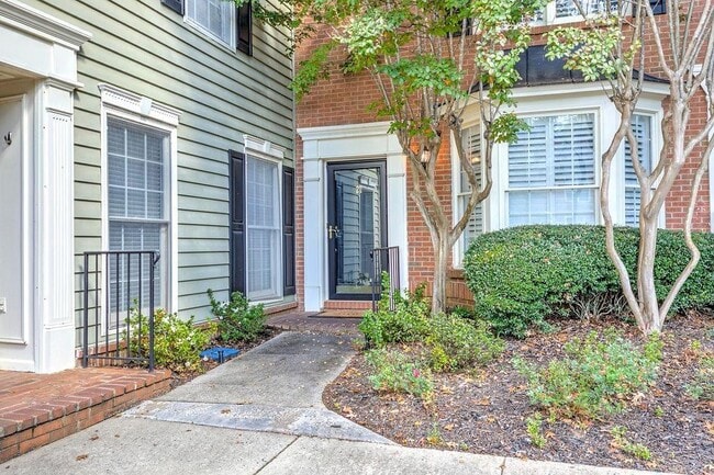 Building Photo - 27 Mt Vernon Cir