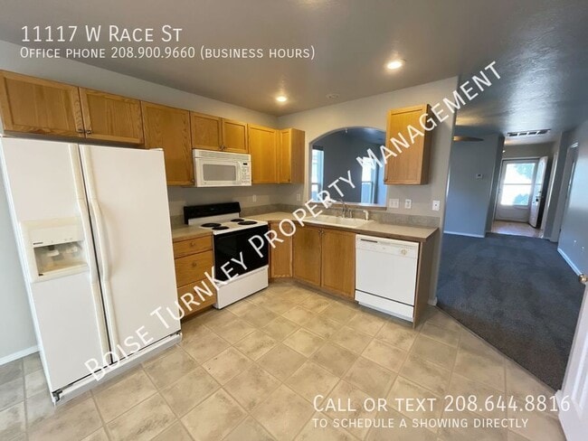 Building Photo - 11117 W Race Ct