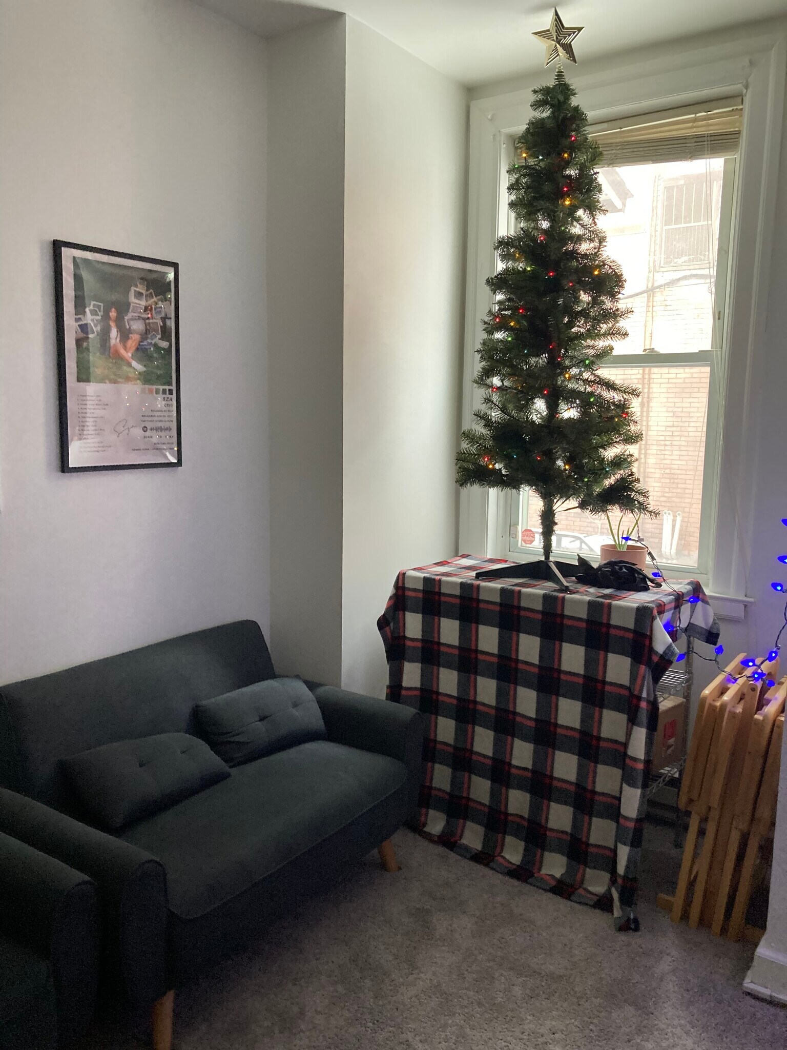 Building Photo - 370 S Negley Ave