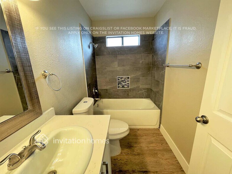 Building Photo - 7105 Powderhorn Cir