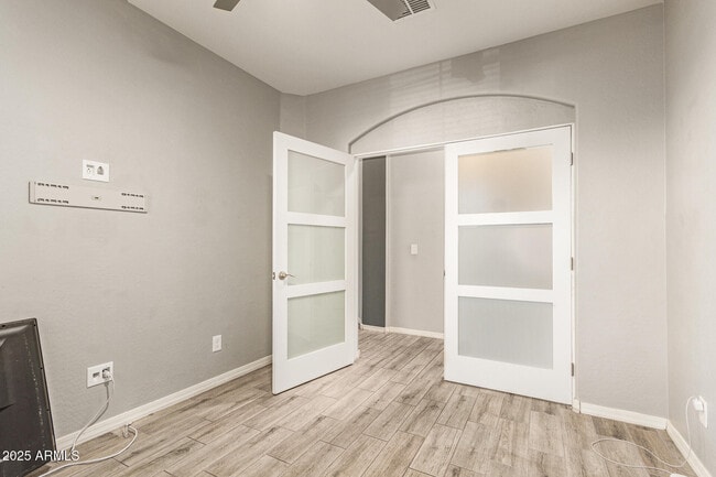 Building Photo - 743 E Constance Wy