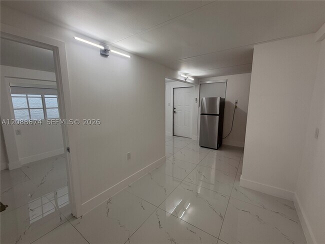 Building Photo - 3354 NW 50th St